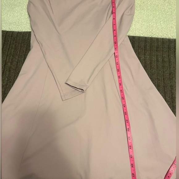 NWOT Susana Monaco Off the Shoulder Dress- small - Picture 4 of 8